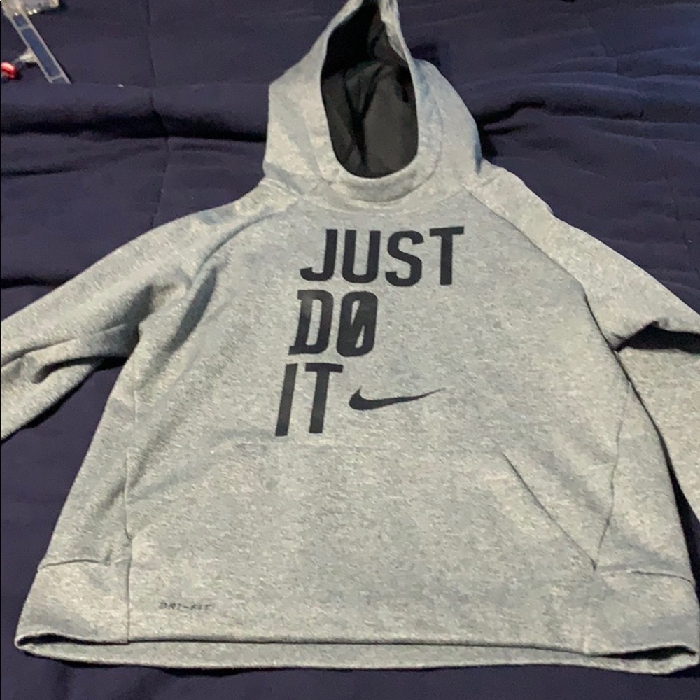 Nike boys hoodie